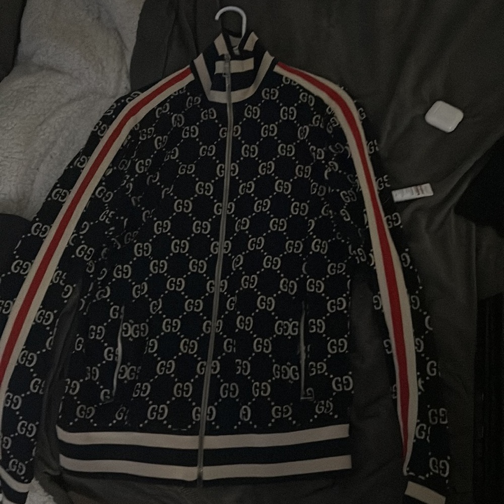 Gucci zip up - Picture 2 of 4